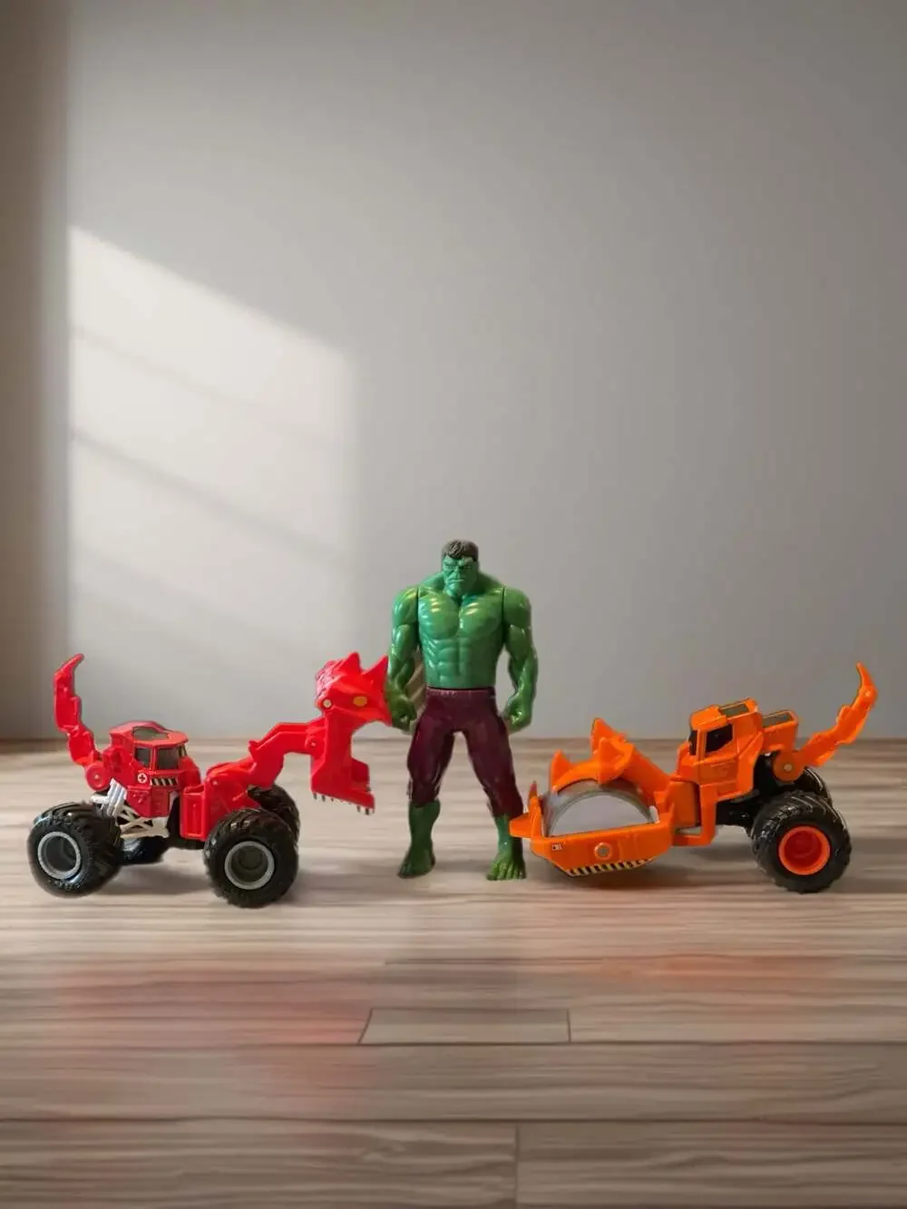 Hulk & Dirt Dawgs Monster Truck‎ Toy Imaginative Play Combo Lot
